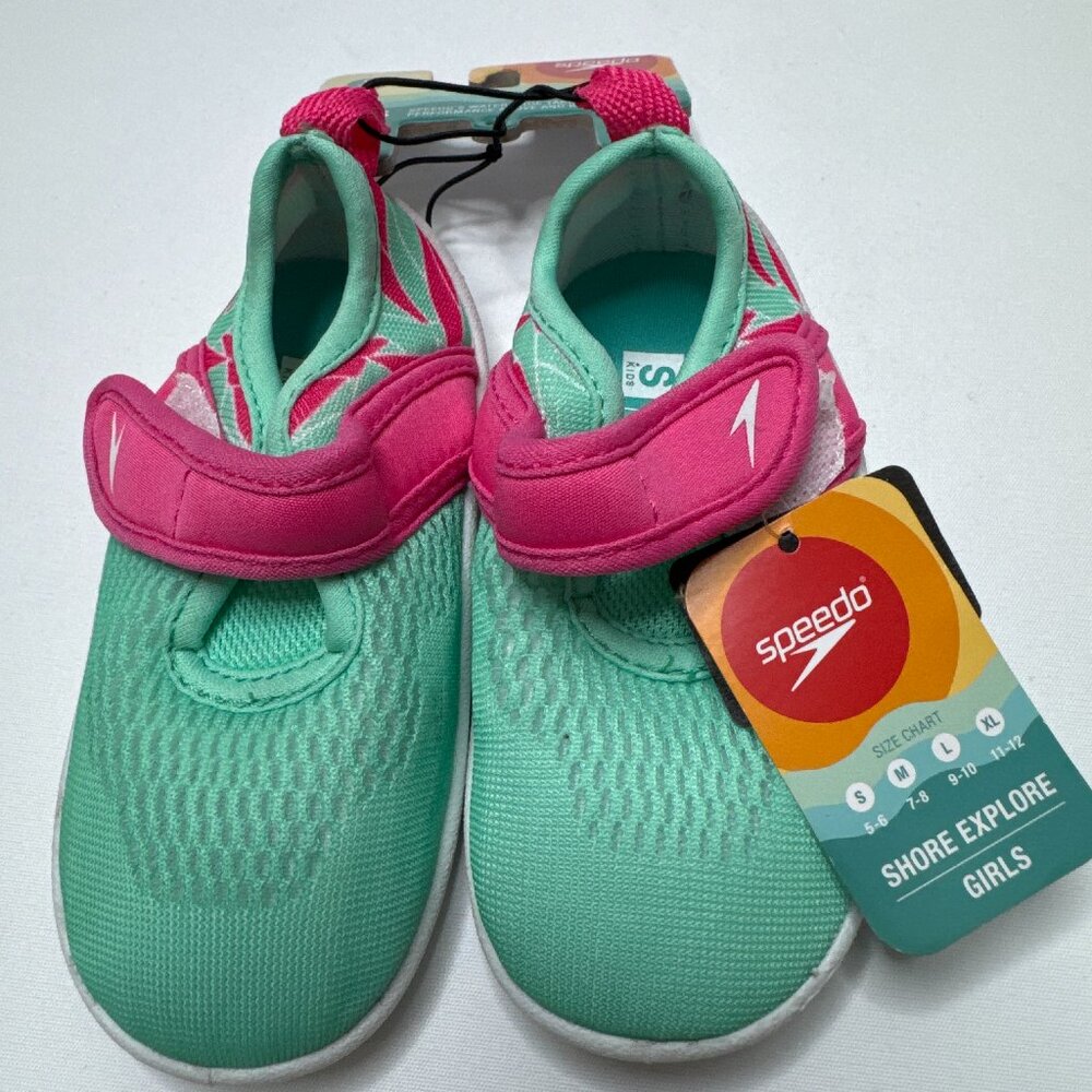 New Little Girls Speedo Swim Shoes Shore Explore Size S  5/6